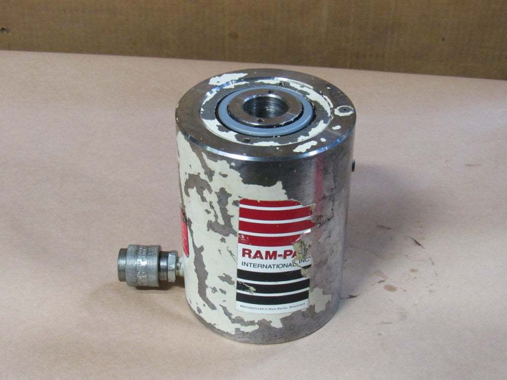 DUFF NORTON RAM-PAC HYDRAULIC CYLINDER JACK RC-30-CH-7-A 30 TON 8300PSI