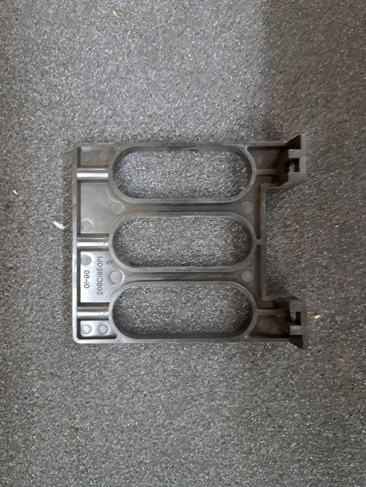 New, GE, 208C185P1, Filler Circuit Breaker Support Brackets