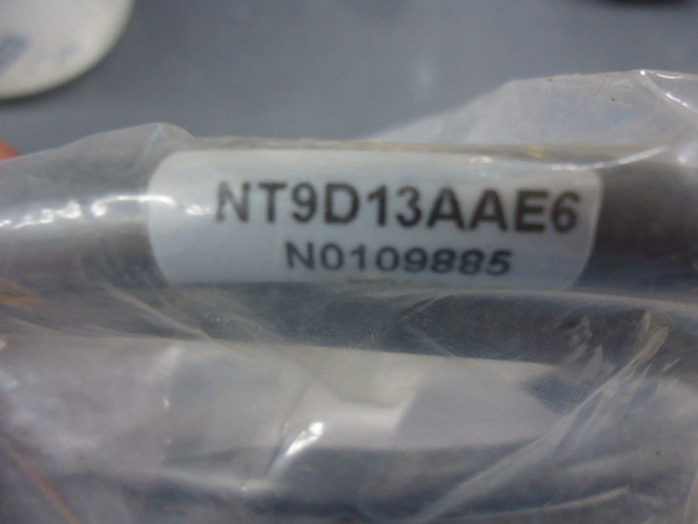 NT9D13AAE6 Nortel M2250 SYSTEM CORD 2m BRAND NEW!