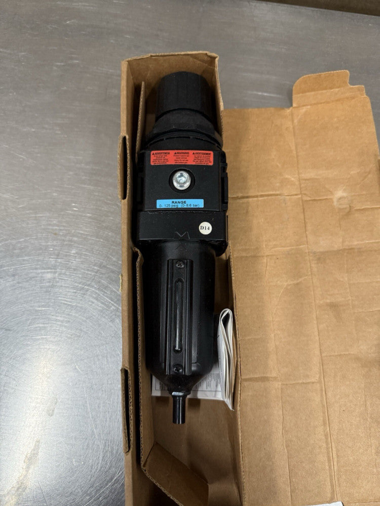 WILKERSON Compressed Air Regulator: 1/4″ NPT, 300 Max psi R18-02-F0G0B