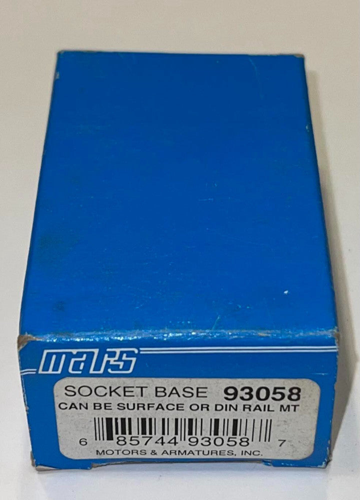 MARS 93058 Socket Base 15A 120VAC