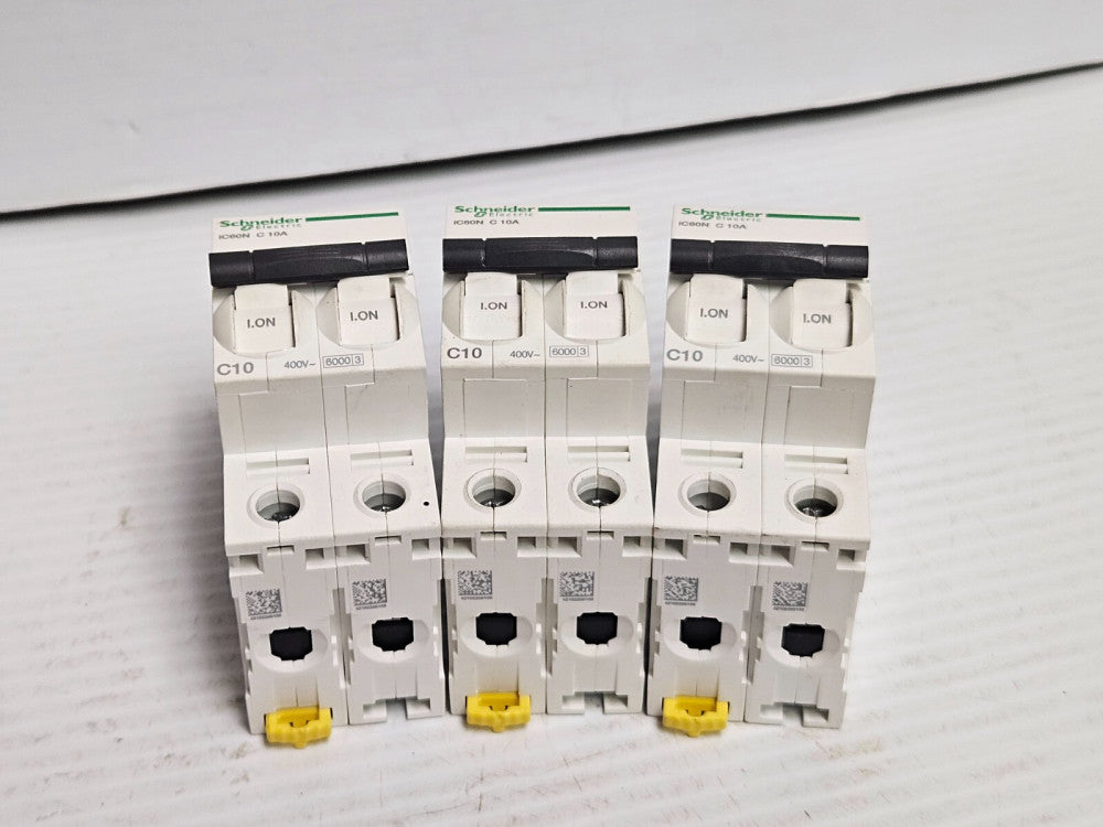LOT OF 3 SCHNEIDER ELECTRIC CIRCUIT BREAKER IC60N C10A 10 A AMP 2P 2 POLE 400V
