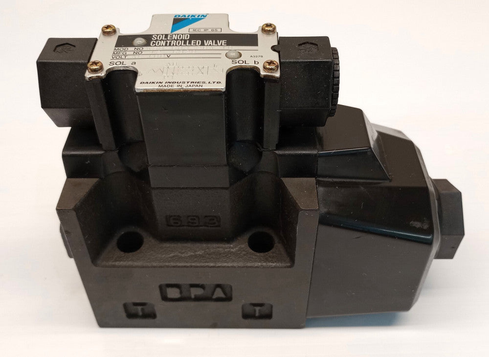 Daikin KSO-G03-2BA-10 Used Solenoid Controlled Valve Missing O-rings KSOG032BA10