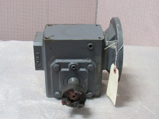DAYTON GEAR BOX SPEED REDUCER 4Z304B 593TORQUE 1 HP 20:1 RATIO 1PH 1725RPM 56C