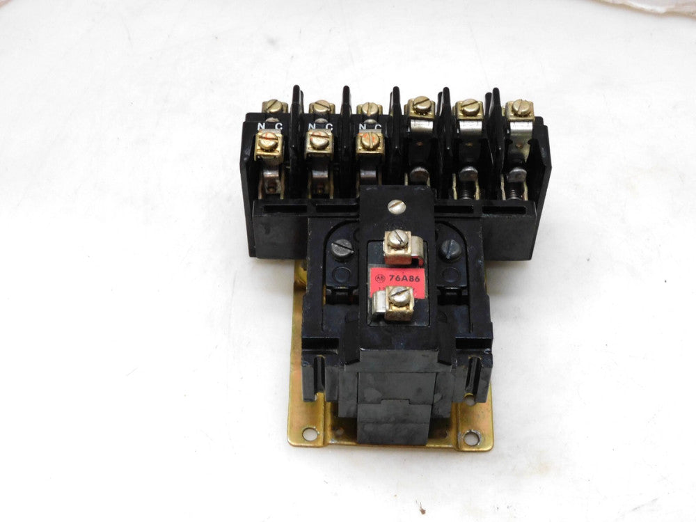 ALLEN BRADLEY BR-600 CONTACTOR RELAY BUL 700 BR 120VCOIL 3 TERMINAL NORM CLOSED