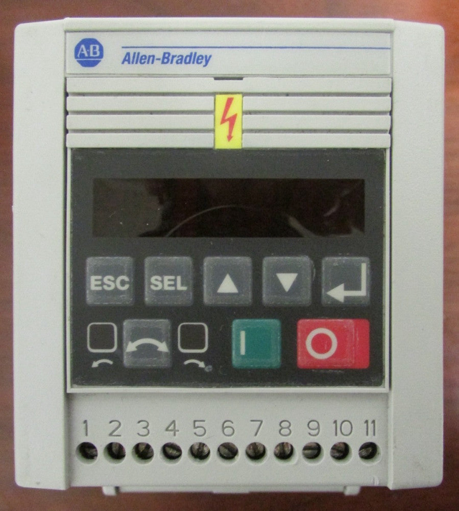 Allen Bradley 160 BA01NPS1 .5 HP 380-460V Speed Controller