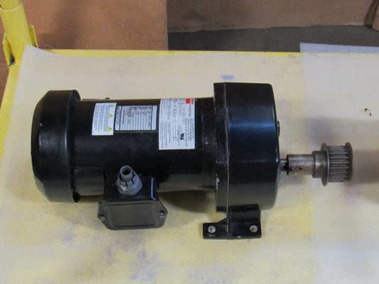Dayton 6Z414A DC Gear Motor 1/2 HP 90V 34Rpm 822Torque 50.3:1 Ratio 150-506-1008