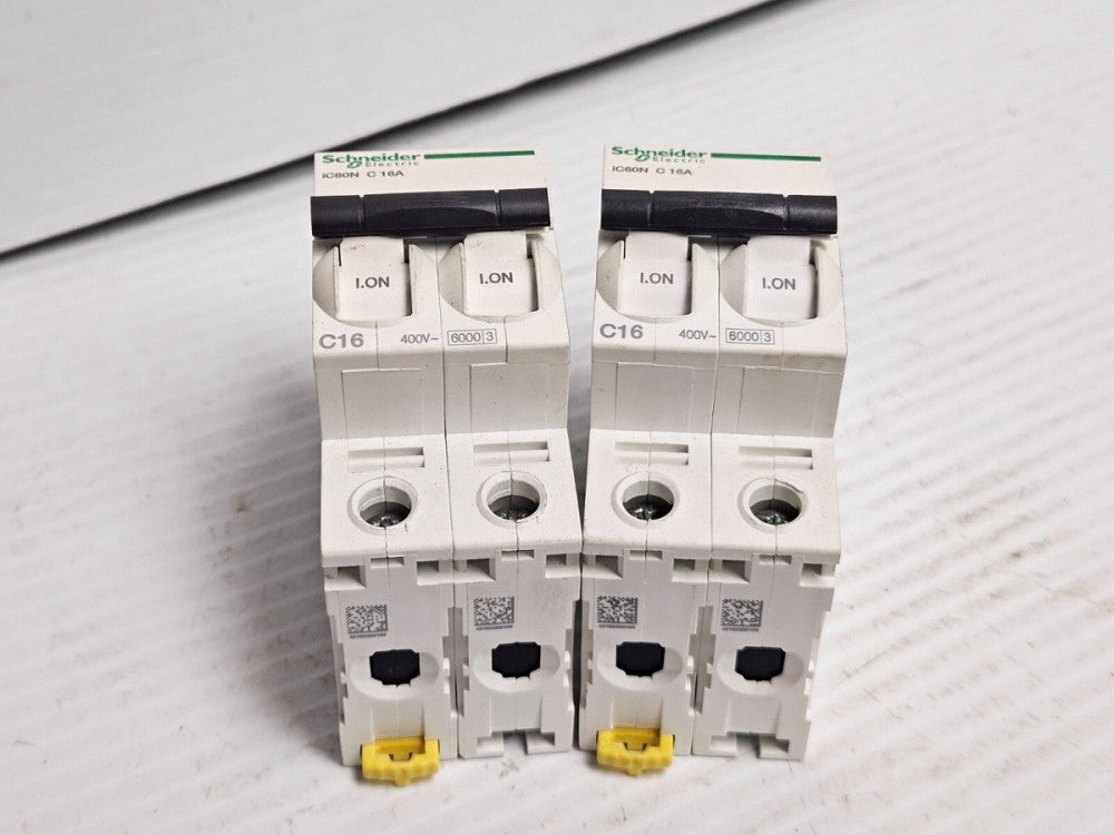 LOT OF 2 SCHNEIDER ELECTRIC CIRCUIT BREAKER IC60N C16A 16 A AMP 2P 2 POLE 400V