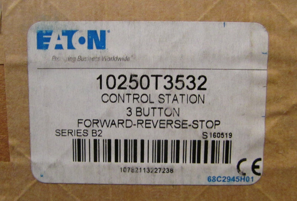 EATON CUTLER HAMMER 10250T3532 FORWARD STOP REVERSE Push Button Control Station 