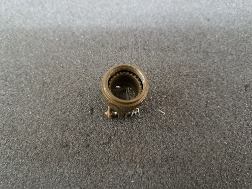 New, Glenair, 620FS048N14, Olive Drab Connector Backshell Cable Clamp 13/16-20 U