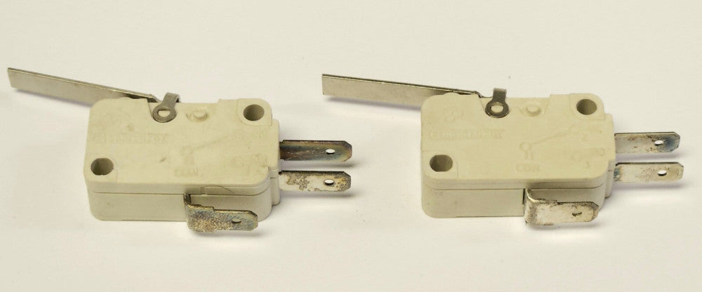 LOT OF 2 CHERRY 23-04 Micro Switch 3 AMP KWECOACF 1/10 HP 125 VAC-250 VAC NO NC