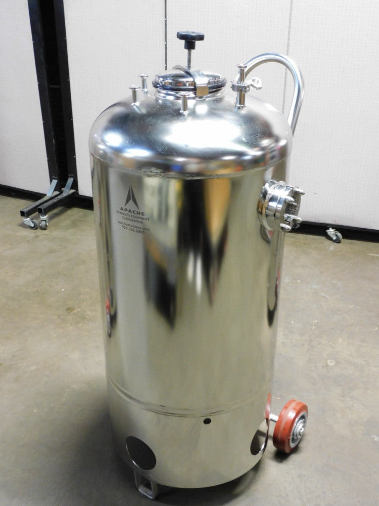 APACHE 180-37.4 STAINLESS PRESSURE VESSEL TANK 37.4 GAL 141.5 LITER 140PSI 100°F