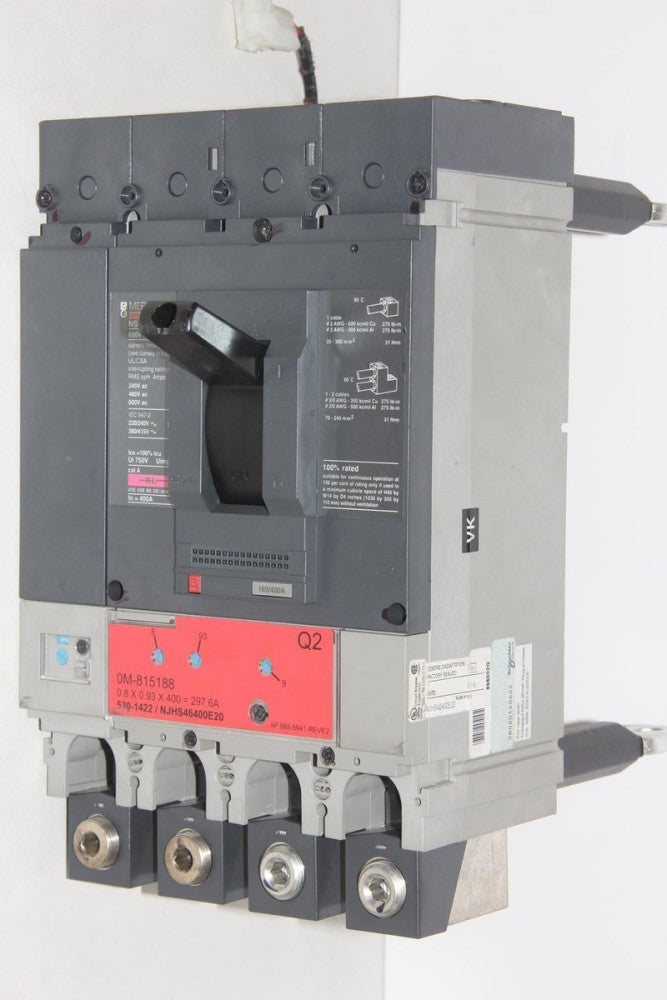 MERLIN GERIN NSJ400 H 4-Pole 400A 600VAC Circuit Breaker NJHS46400E20 w/ Studs