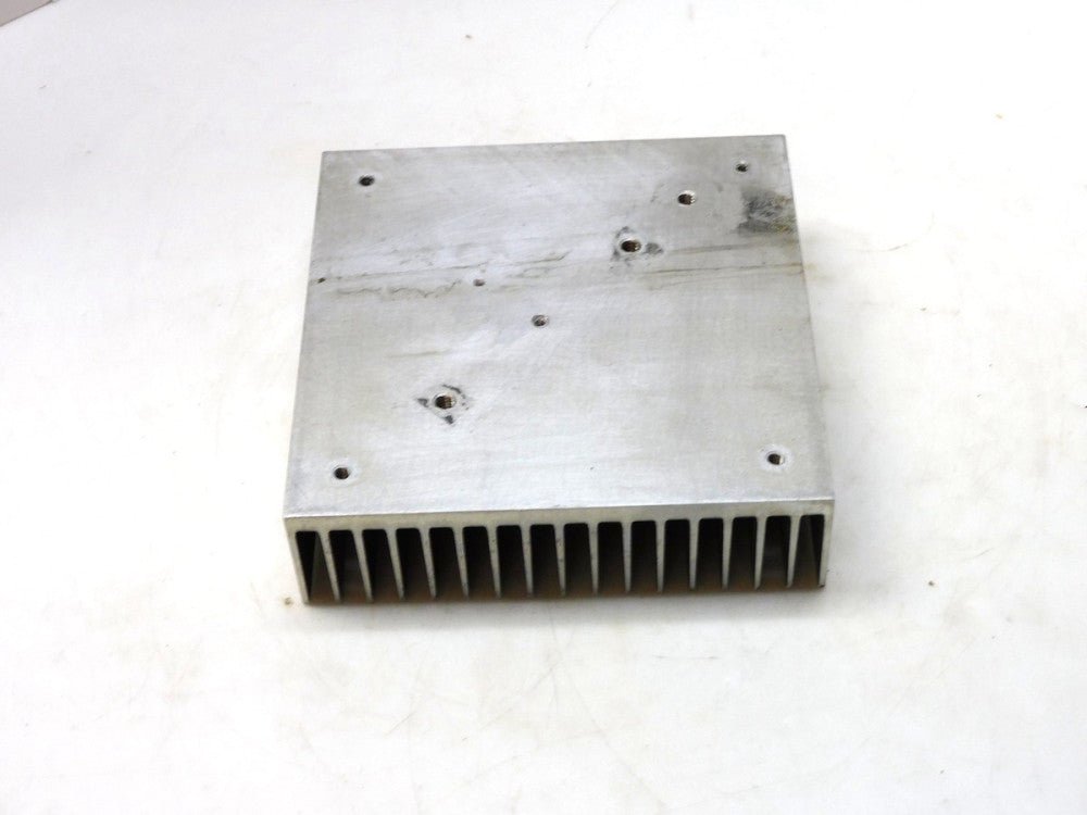 NO NAME ALUMINUM HEAT SINK SYNC 6" X 6" X 1-5/8"