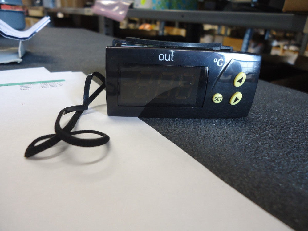 OMEGA, DP7004, OMEGA DP7004 DP700X VERSION 3 TEMPERATURE, BRAND NEW!
