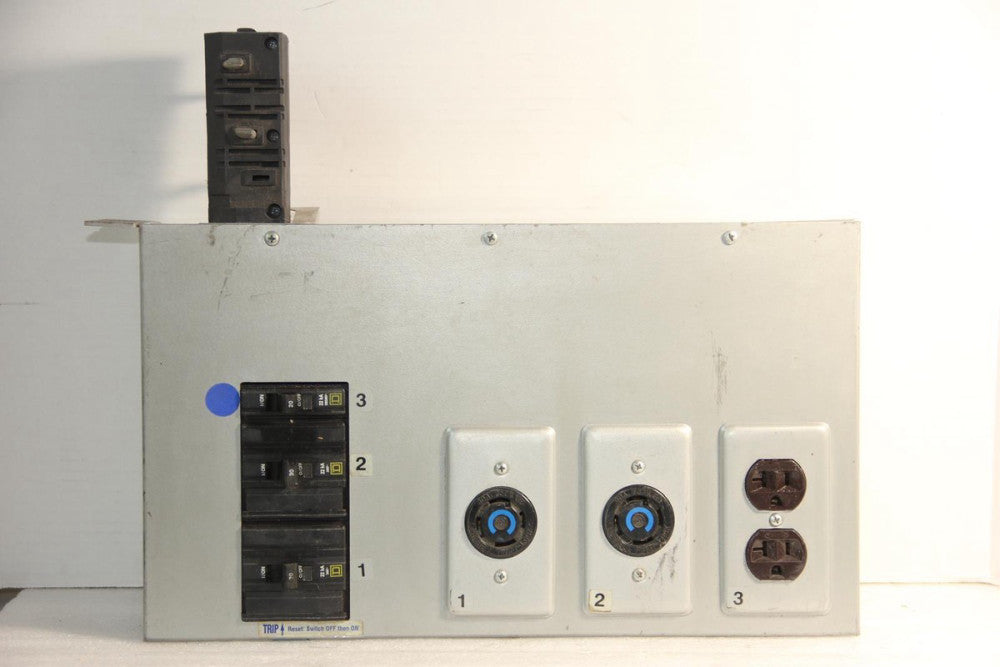 STARLINE CBMT5HE25-520D-(2)L1530-4 120/208V 20/30A Busway Tap Box