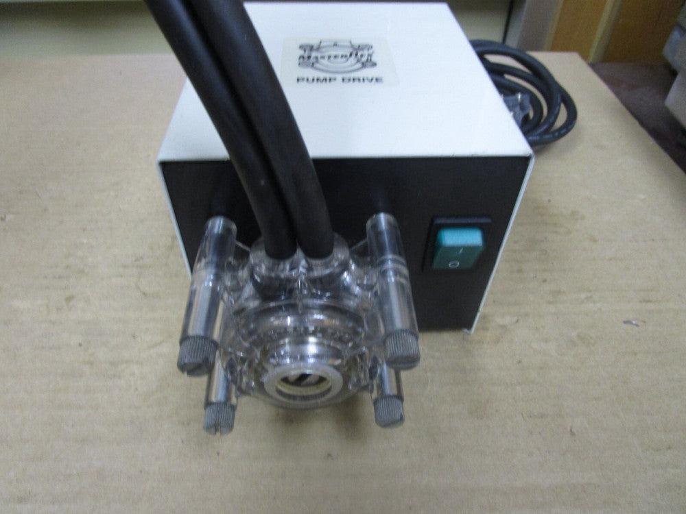 COLE PALMER MASTERFLEX PUMP DRIVE 7540-02 115Vac 2 RPM 1PH w/ 7024-21