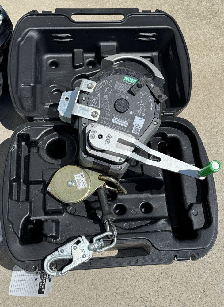 MSA Confined Space Workman Rescuer #1  (tripod, rescuer, harness, fall limiter)