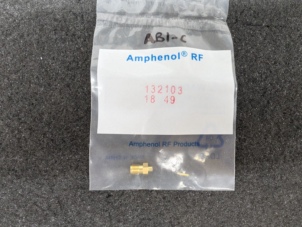 New, Amphenol, 132103, CONN SMA JACK STR 50 OHM SOLDER - Lot of 3pcs