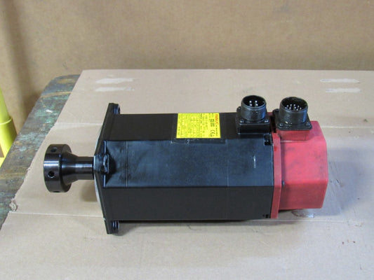 Fanuc Ac Servomotor A06B-0126-B077 ac6/2000 0.6Kw 3Ph 2000Rpm 210V 6Torque
