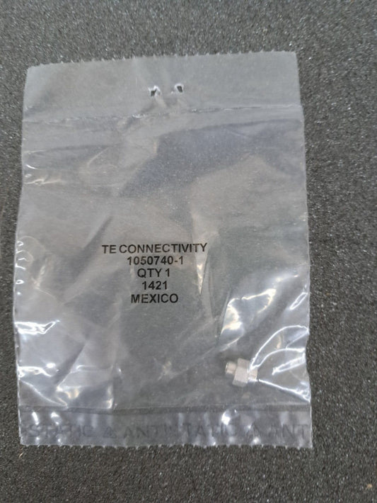 New, AMP/Tyco, 1050740-1, CONN SMA PLUG STR 50 OHM PUSH