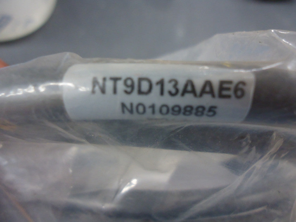 NT9D13AAE6 Nortel M2250 SYSTEM CORD 2m BRAND NEW!