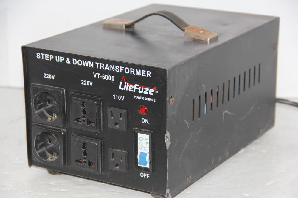LITEFUSE VT-5000 5000W Step-Up Step-Down Transformer
