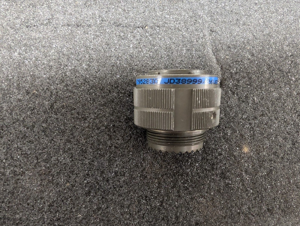 New, Amphenol, D38999/26WE8PN, PLUG