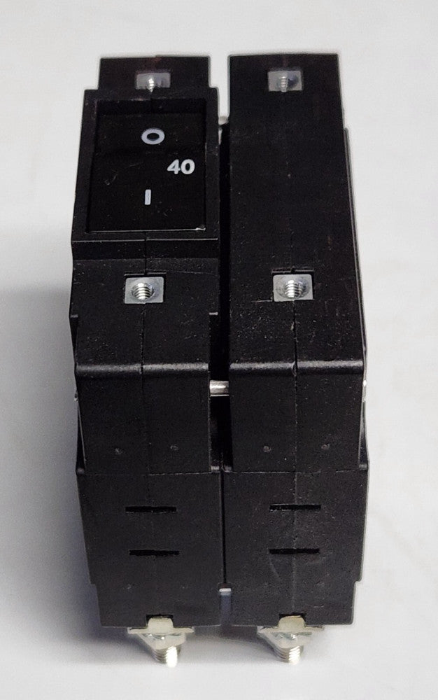 CHINEHOW CVP-FR 2SA4 40 AMFCYV2 LT 40 AMP 2 Pole 240 VAC Circuit Breaker