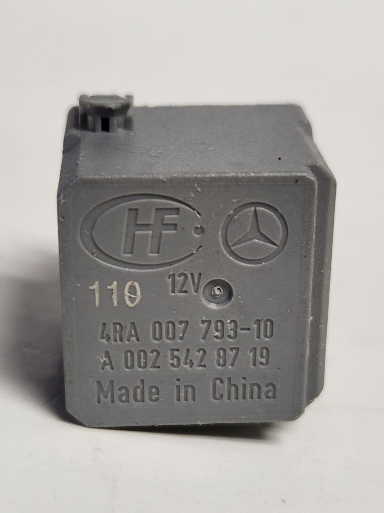 HELLA HF Mercedes 4RA 007 793 10 A 002 542 87 19 Relay 12 VDC 4 BLADE
