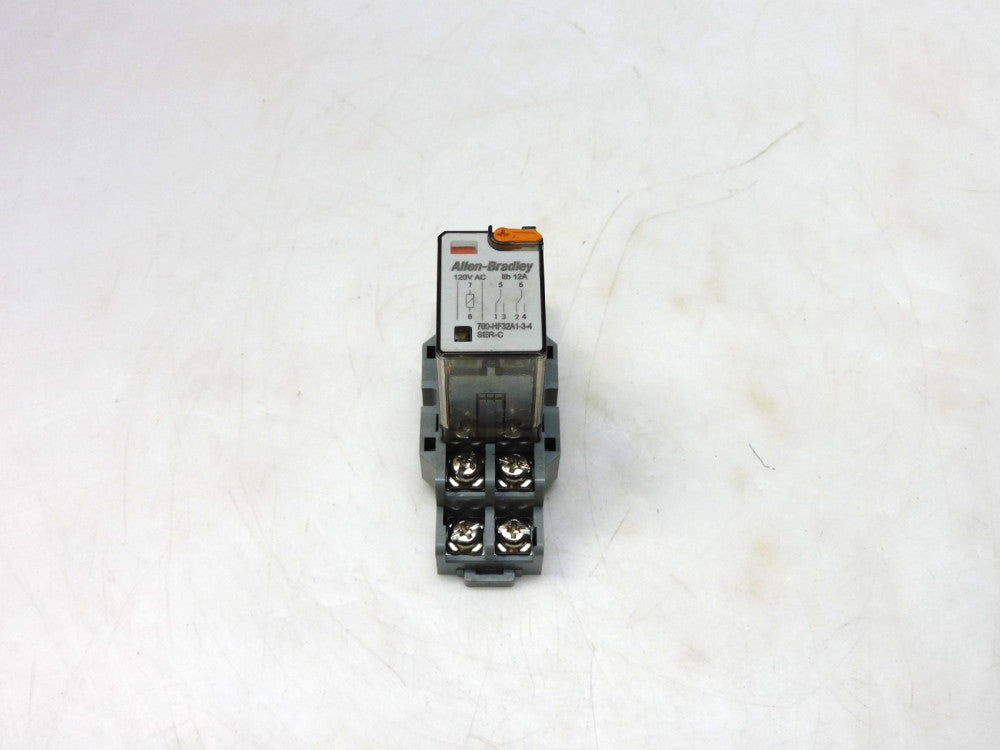 ALLEN-BRADLEY 700-HF32A1-3-4 SER C RELAY 120V COIL  W/ BASE SH2B-05 10A 300V