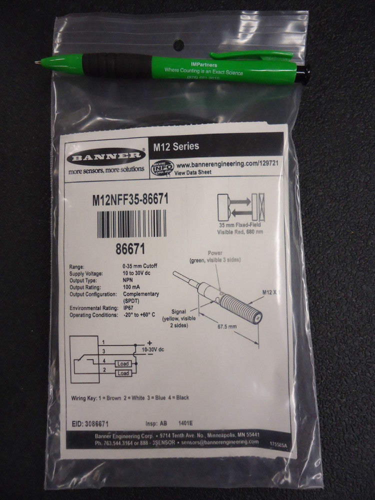 Banner M12NFF35-86671 Visible Red LED. Brand New!