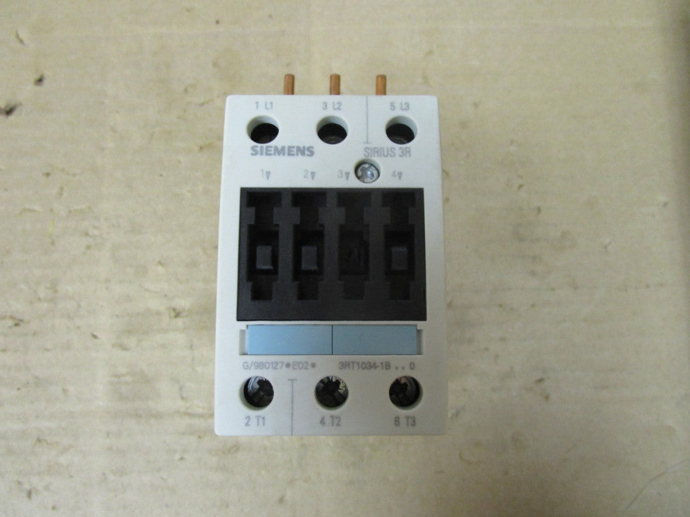 SIEMENS CONTACTOR 3RT1034-1BB40 24V COIL 3RT10341BB40