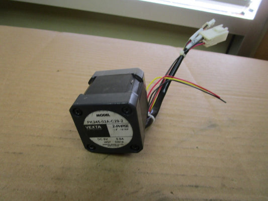 VEXTA 2 PHASE STEPPING MOTOR PK245-02A-C29 PK245-02A-C29-2 1.8 °/STEP 6Vdc 0.8A