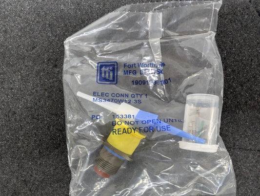 New, Amphenol, MS3470W12-3S, Circular MIL Spec Connector MB 3C 3#16 WALL MNT