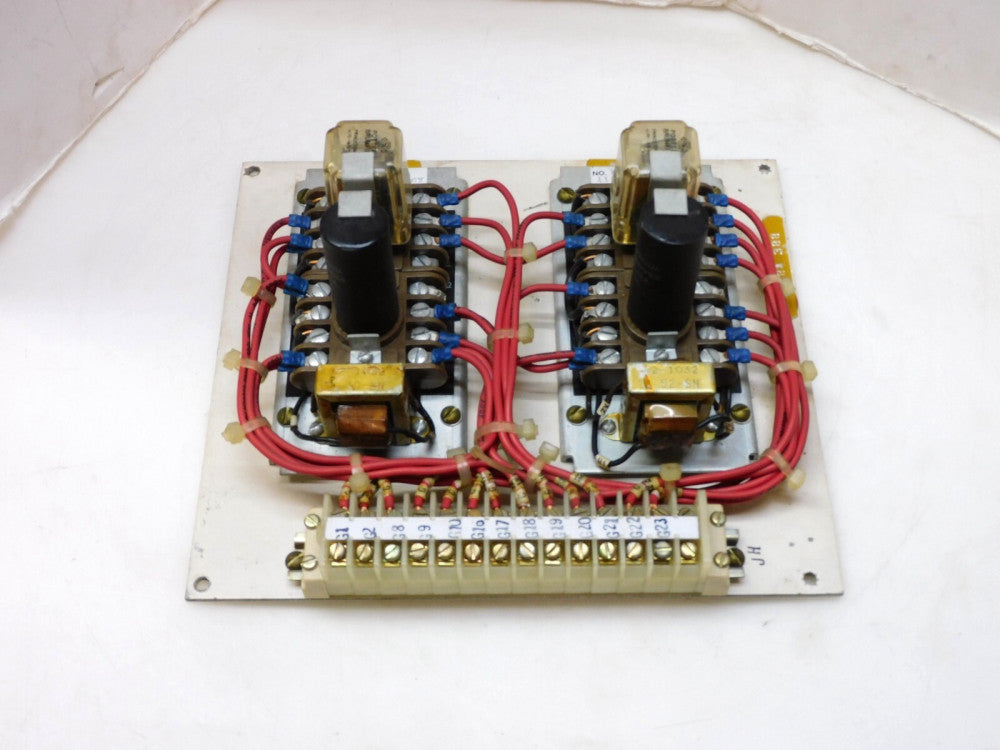 CUTLER HAMMER 13535H98A RELAY BOARD ASSEMBLY 115V 50/60Hz