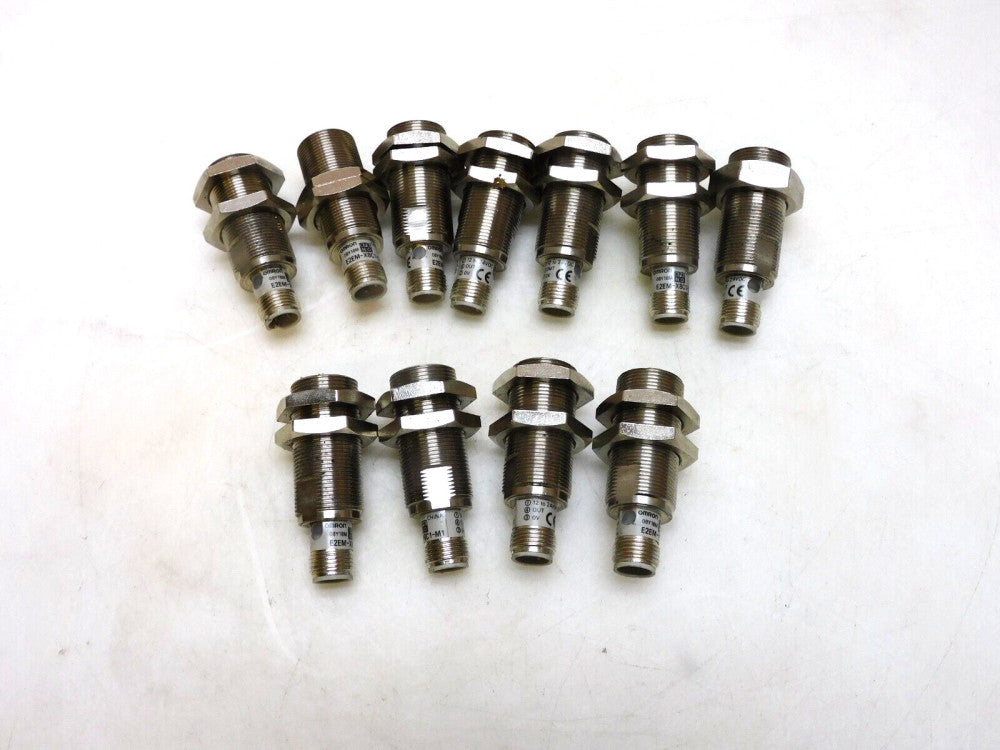 LOT OF 11 OMRON E2EM-X8C1-M1 PROXIMITY SENSOR #2