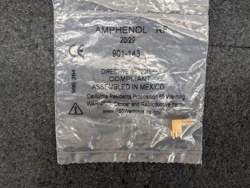 New, Amphenol, 901-143, RF Connectors / Coaxial Connectors R/A PCB JACK .155"