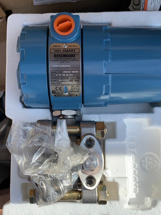 Rosemount 1151 Smart Pressure Transmitter 1151GP4S22B5M4Q4