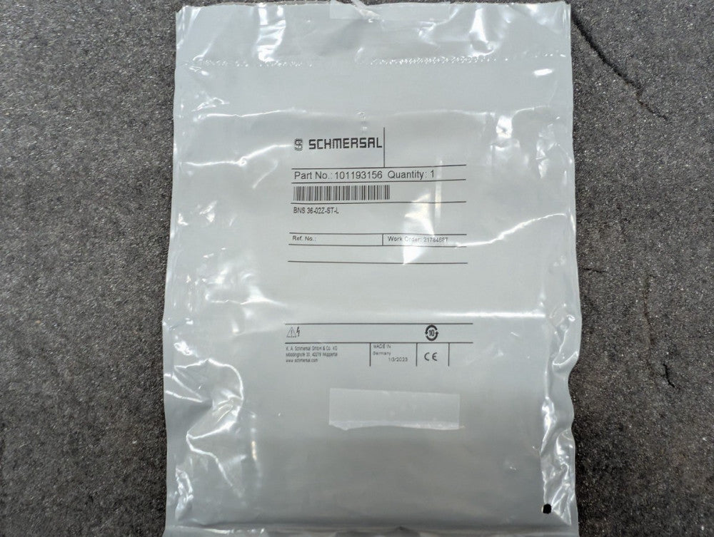 New, Schmersal, BNS 36-02Z-ST-L, SAFETY INTERLOCK SW, DPST, 0.4A, 75VDC