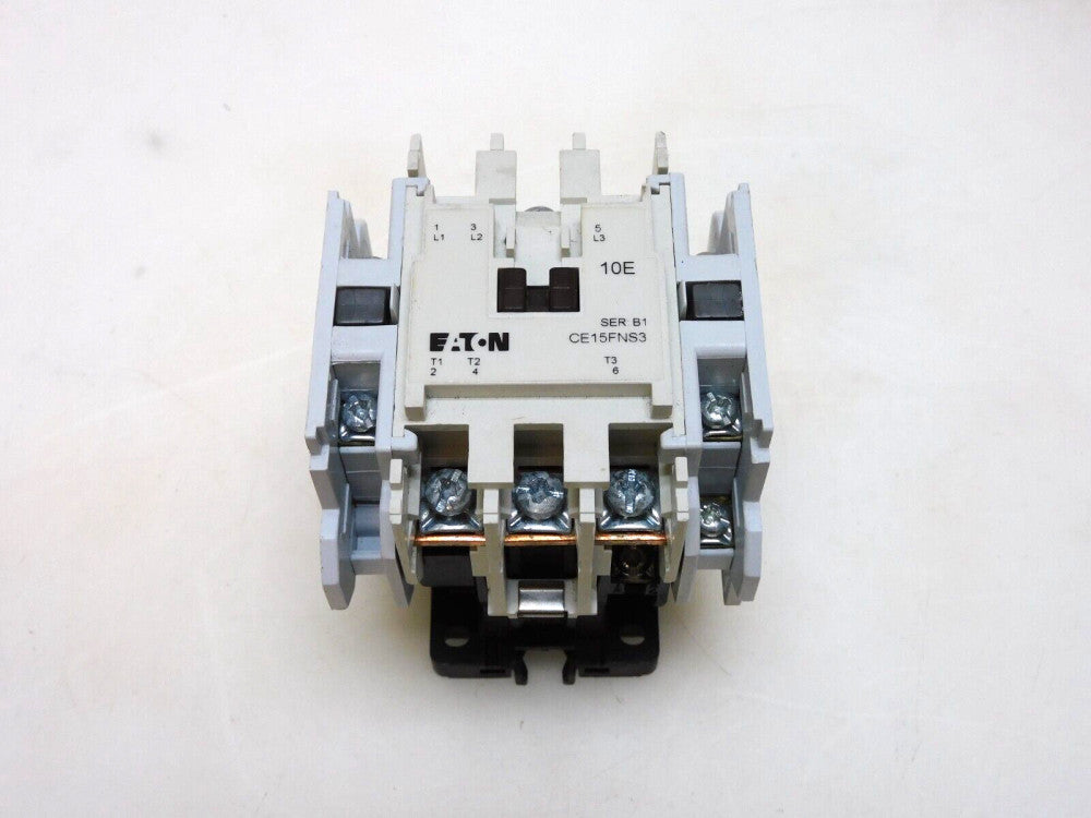 EATON CE15FNS3 CONTACTOR B1 3P 120V COIL W/ CONTACT BLOCK C320KGS1 & C320KGS3