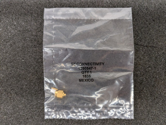 New, AMP/Tyco, 1050547-1, Connector - Lot of 6pcs