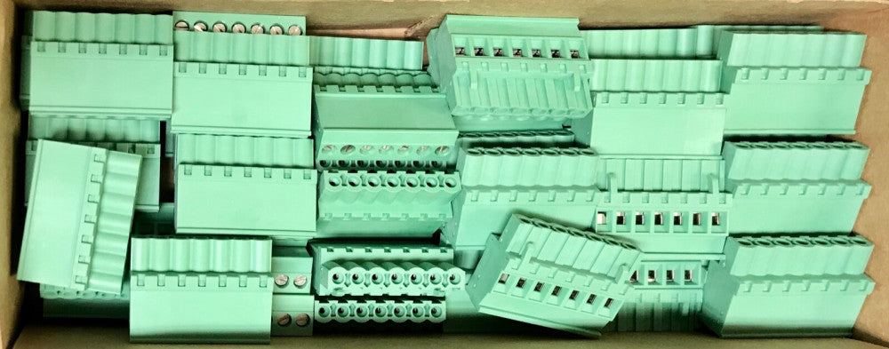 BOX OF 50 PHOENIX CONTACT MVSTB 2.5 7 Point Terminal Plug Component XBCMVSTBR7