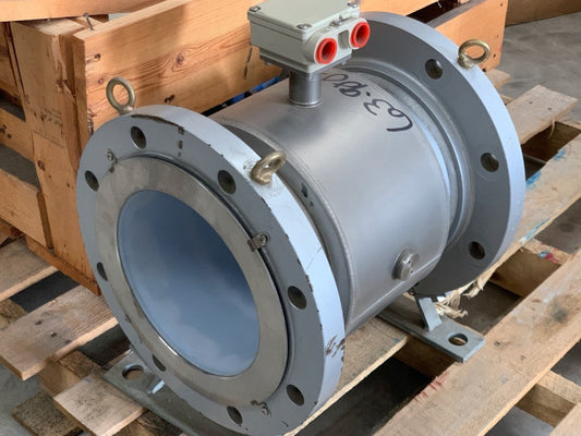 7-3/4" Flow Meter Tube with Yamatake MagneW 3000 Plus MGH18F-200PA11LS5ADA-X-Y 