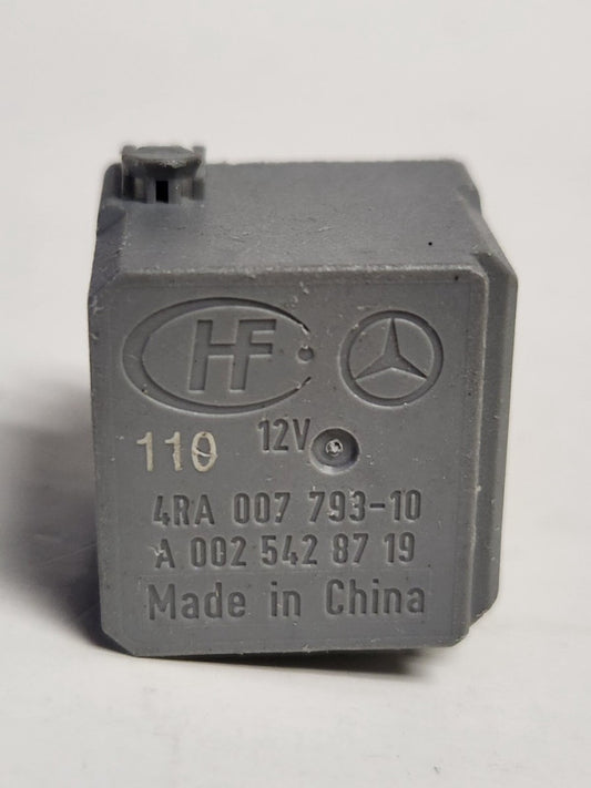 HELLA HF Mercedes 4RA 007 793 10 A 002 542 87 19 Relay 12 VDC 4 BLADE