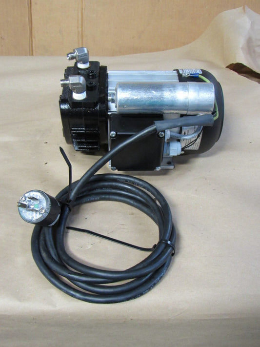 THOMAS VANE PUMP VTE6 25160120 WB 63 B2 STP .30 KW 3200RPM 30UF 240V - USED