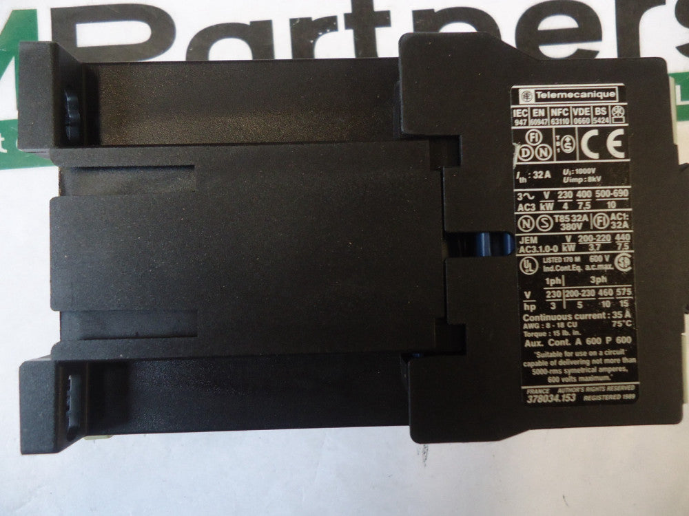 LP1D1801BD, Telemecanique, Contractor 18A 3Pole 24VDC w1 NC aux cont, BRAND NEW!