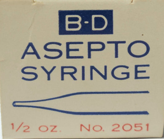 BD BECTON DICKINSON NO. 251 ASEPTO SYRINGE 1/2 OUNCE VINTAGE GLASS TYPE RED