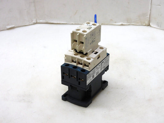 SCHNEIDER ELECTRIC LC1D12 CONTACTOR 120V 50/60Hz W/ LADN11G AUXILIARY CONTACT