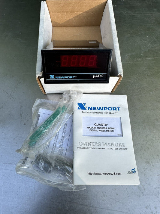 New Newport 4-DIGIT Red LED Panel Meter Q9000-BCR3
